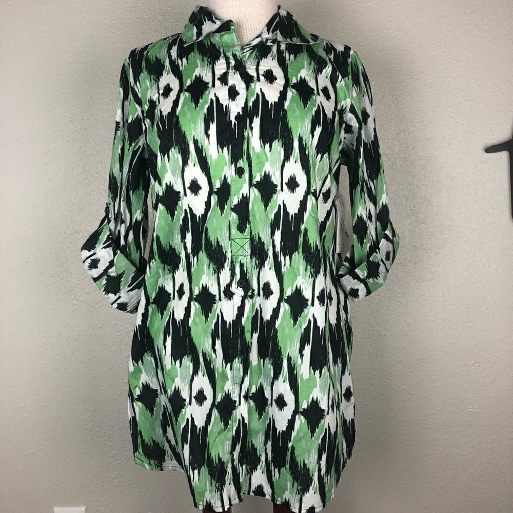 NWT Style & Co. Button Up Short Size 10